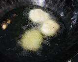 મેંદુ વડા (Medu Vada Recipe In Gujarati) રેસીપી સ્ટેપ3ફોટો