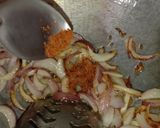 A picture of step 1 of Onion Cumin Rice.