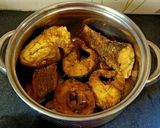 আলু বেগুন বড়ি দিয়ে রুই মাছের ঝোল (aloo begun bori diye rui maacher jhol recipe in Bengali) রেসিপির ধাপ 1 ছবি