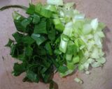 Foto langkah ke 1 dari resep Tumis Kol saus tiram.