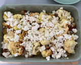 Foto del paso 5 de la receta: Coliflor al horno al curry con salchichas alemanas