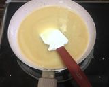 A picture of step 3 of New Years Pie (Banoffee Pie).