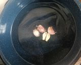 Foto del paso 1 de la receta: Chiles con crema al epazote
