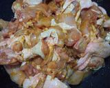 Foto langkah ke 3 dari resep Roasted Sesame Fried Chicken.