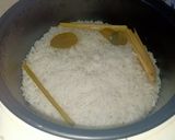 Foto langkah ke 1 dari resep Nasi bakar ayam cumi.