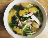 Hình bước làm 3 của món Canh chua mực