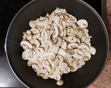 Foto del paso 1 de la receta: Fusilloni ai Funghi all'Aglio