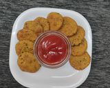 A picture of step 6 of Bajra vada.