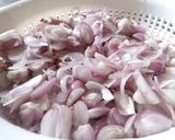 Foto langkah ke 3 dari resep Bawang Goreng Renyah Gurih.