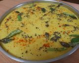 A picture of step 5 of Gujarati Khatta Dhokla.