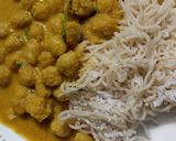 A picture of step 2 of Noolappam.