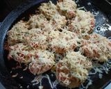बटाटा पिझ्झा (Batata Pizza Recipe In Marathi) रेसिपी स्टेप 5 फोटो 