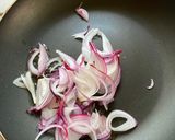 A picture of step 2 of Lahori Chickad Chole curry.