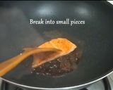 A picture of step 4 of Salmon Onigiri.