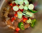 Foto del paso 1 de la receta: Guiso de carne en 15 min