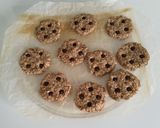 Foto del paso 2 de la receta: Galletas en Horno microondas (3 ingredientes)