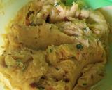 Foto langkah ke 5 dari resep Indonesian Potato Patties "Bukan Perkedel Biasa".