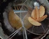 Foto langkah ke 2 dari resep Potato wedges dan kaki naga macaroni.