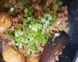 Foto langkah ke 5 dari resep Nasi Bakmoy.