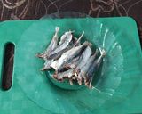 Foto langkah ke 2 dari resep Tumis pare dengan ikan asin.