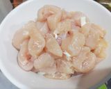 รูปขั้นตอนการทำที่ 2 ของ แกงอ่อมไก่ผักหวานป่า