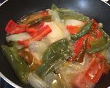 Foto del paso 6 de la receta Caracoles chupaeros con tomate