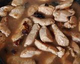 Foto del paso 6 de la receta: Solomillo de pavo al Pedro Ximénez con dátiles