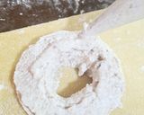 Foto del paso 3 de la receta: Raviolis rellenos de huevo y crema de champiñones