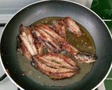 Foto langkah ke 2 dari resep Oseng Pindang Pedas Cabai Hijau (dan merah) 😋.