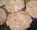 صورة لخطوة 2 من وصفة 🍔همبرڨر🍔