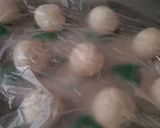 Foto langkah ke 4 dari resep Chapssal Korean Donuts.