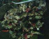 Foto langkah ke 3 dari resep Tumis Asin Cucut.