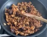 A picture of step 2 of Spicy Minced Chicken.