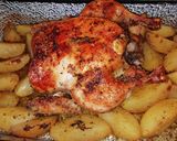 #XVIII. Egészben sült fűszeres csirke, kakukkfüves burgonyával, tepsiben sütve recept fázis 3 fotója