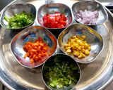 A picture of step 1 of Roasted mix vegetable bhakhri.