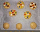 Foto del paso 4 de la receta: Cookies de colores con lacasitos y M&M'S