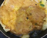 Foto langkah ke 4 dari resep Telur Dadar Kunyit.