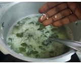முருங்கையிலை கஞ்சி/சாதம்(moringa leaves rice recipe in tamil) ரெசிபி ஸ்டேப் 5 புகைப்படம்
