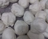 Foto del paso 2 de la receta: Preparar masa para sopes