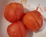 A picture of step 1 of Tomato and Egg Stir-Fry.