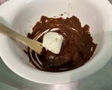 Une image de l'étape 6 de Fondants au chocolat, rice krispies, abricots et pistaches.