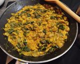 Foto del paso 4 de la receta: Revuelto de acelgas con habitas baby y espárragos verdes trigueros a tu gusto