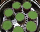 Foto langkah ke 6 dari resep Bolu Kukus Mekar.