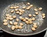 Foto del paso 3 de la receta: Solomillo en salsa de almendras