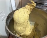 Foto del passaggio 3 della ricetta Treccine morbide al profumo di Anice