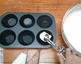 Foto langkah ke 4 dari resep Bolu Kukus Batik.