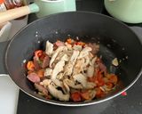 Foto del paso 6 de la receta Guiso cremoso de pollo al pimentón con garbanzos y espinacas