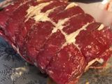 Rôti de bœuf de bonne maman à l'oignon caramélisés