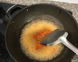 Hình bước làm 3 của món NGAO 2 CỒI XÀO BƠ CAY - chấm bánh mì ngon hết sẩy