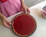 Foto del paso 16 de la receta: Tarta de fresas y panna cotta de albahaca